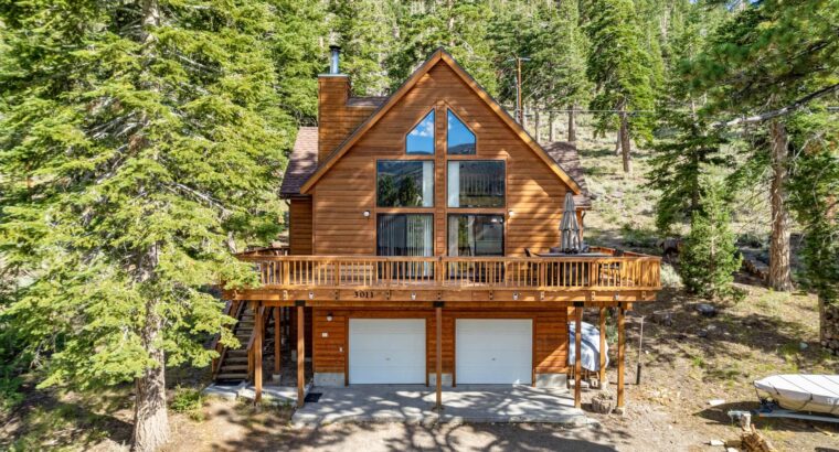 Steep Mountain Cabin Retreat, 3 Bed Scenic Views Fireplace